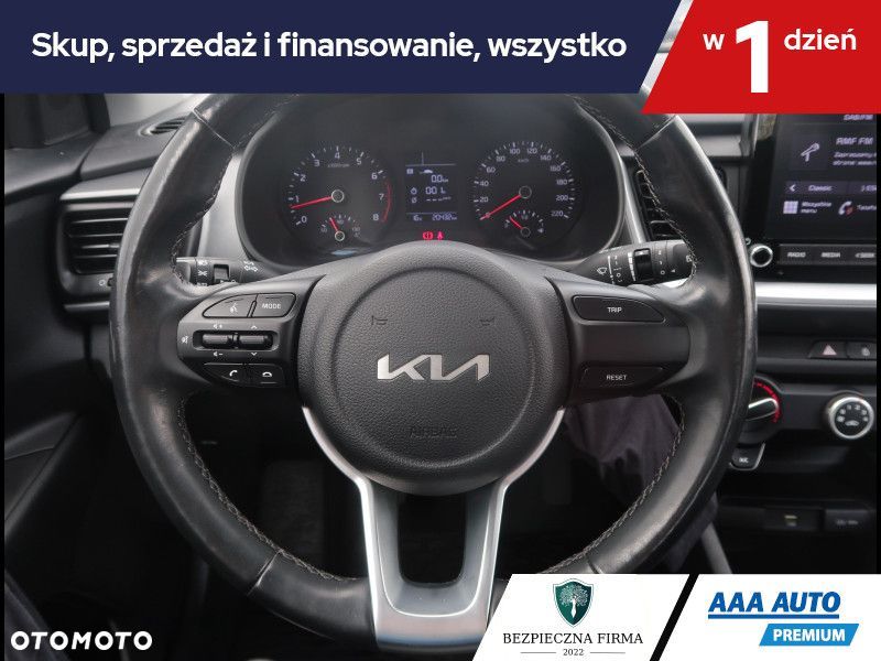 Kia Stonic - 18