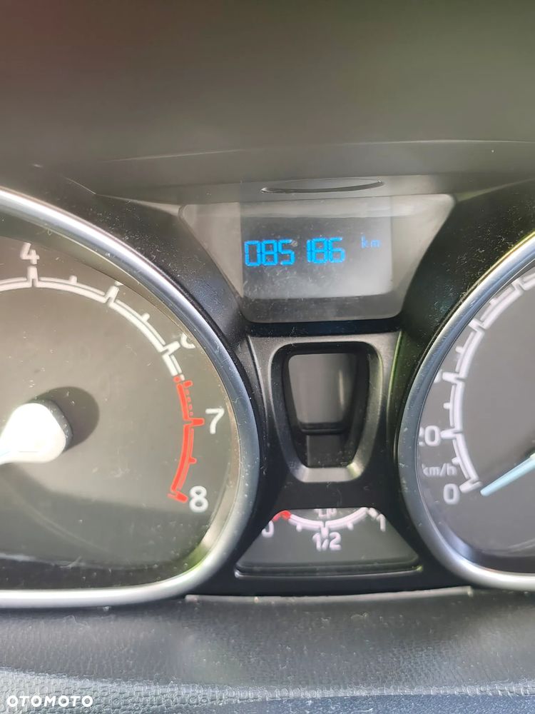 Ford EcoSport - 22