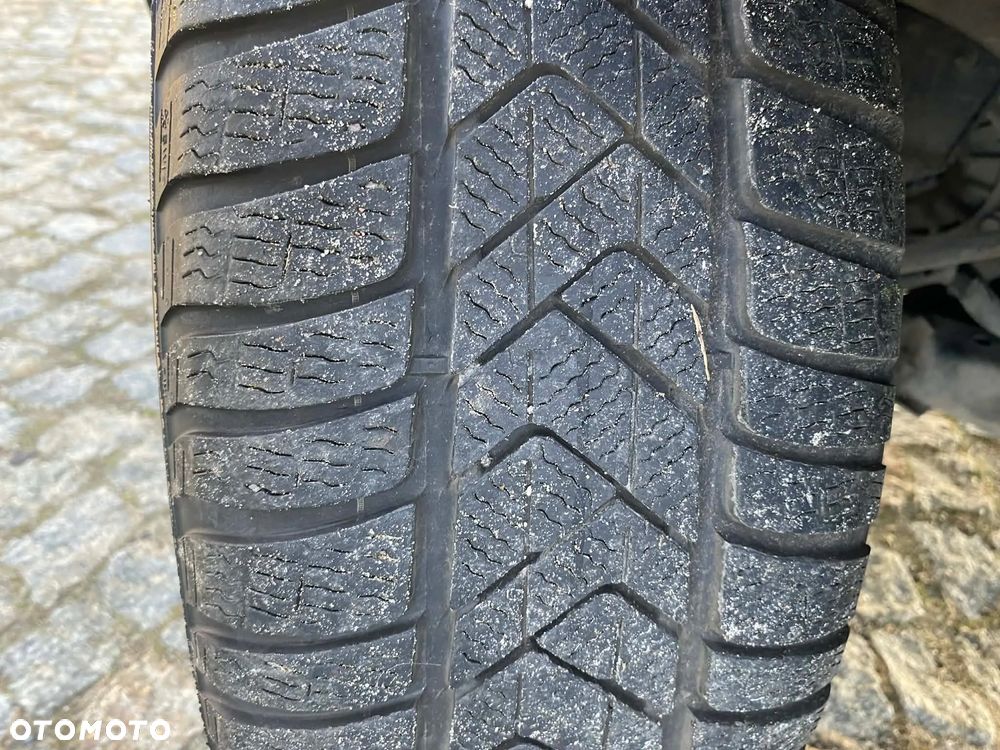 SsangYong/KGM Korando 2.0 Eco e-XDi DPF 2WD Quartz - 23