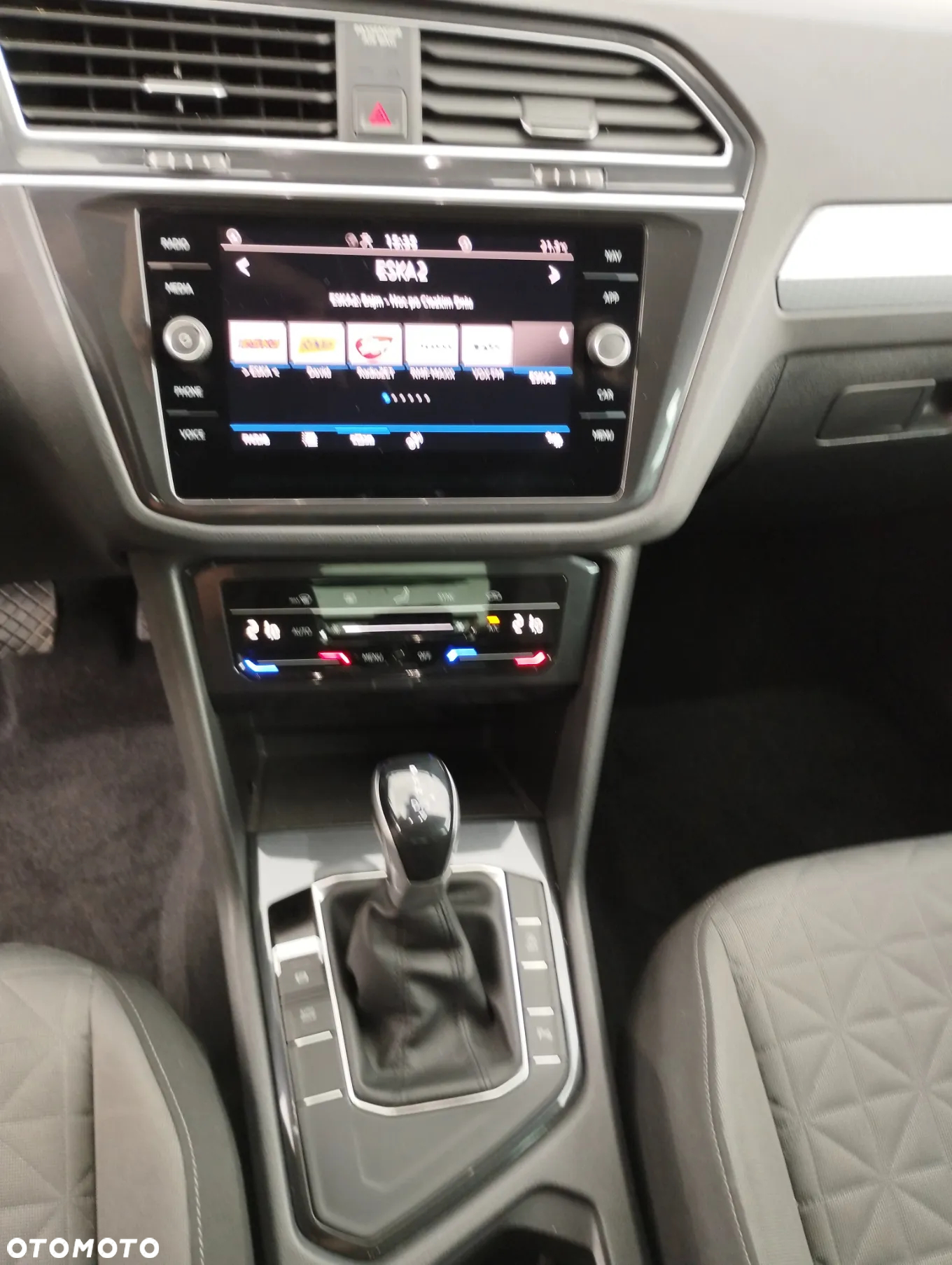 Volkswagen Tiguan 1.5 TSI ACT DSG OPF Comfortline - 19