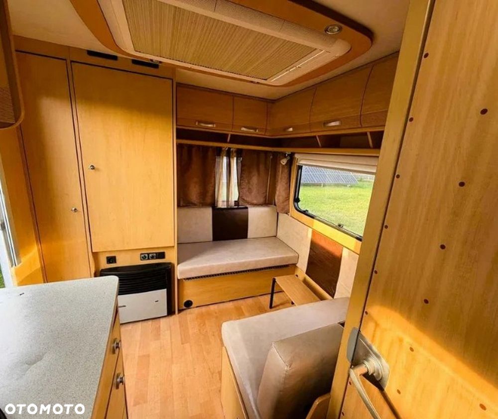 Dethleffs Camper 450 DB - 5