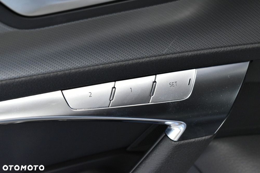 Audi A6 Avant - 11