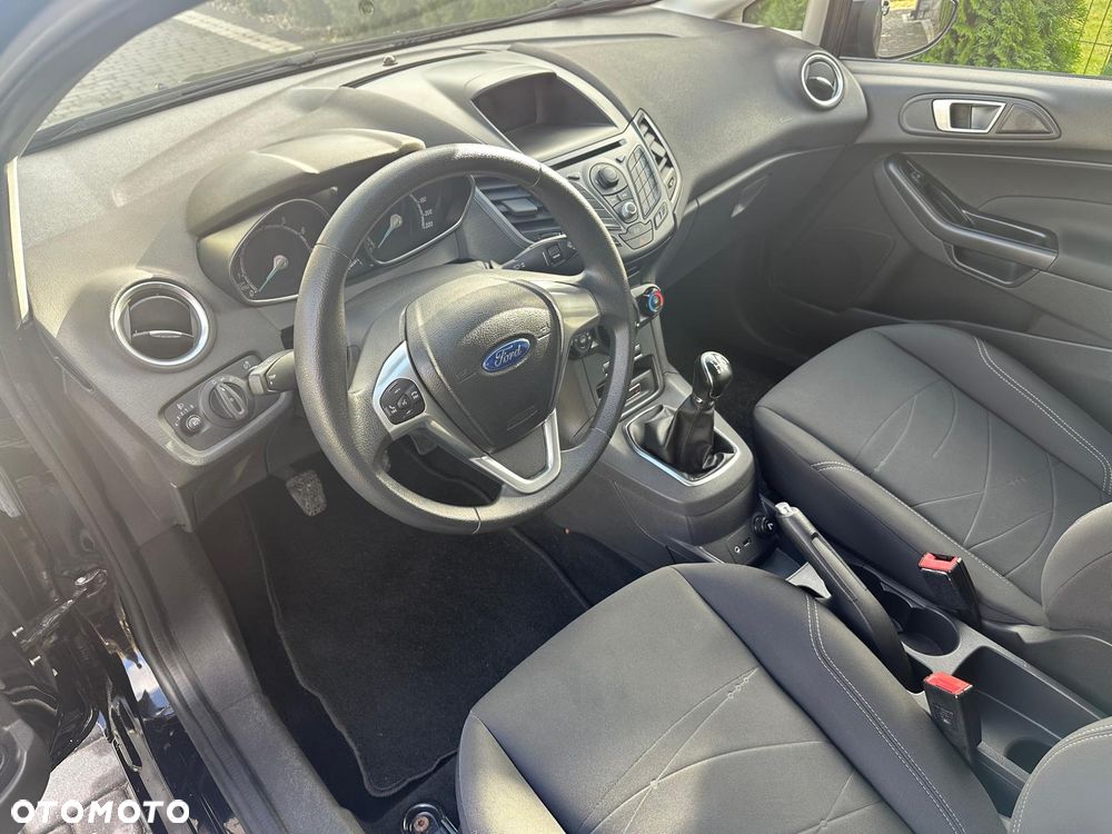 Ford Fiesta - 8