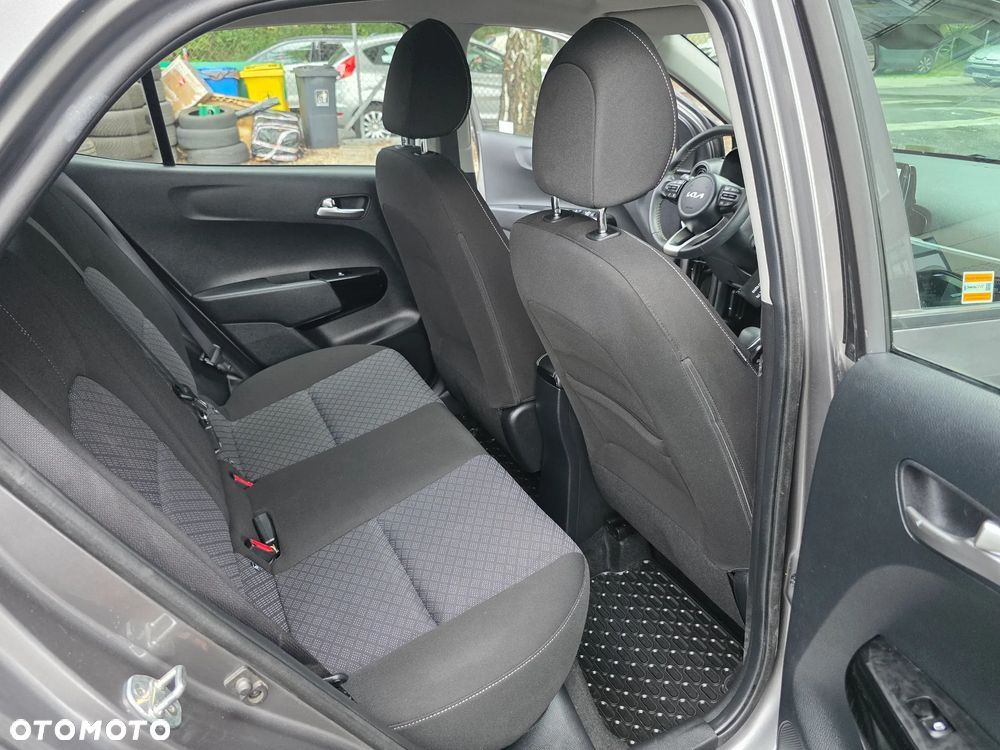 Kia Picanto 1.2 DPI Business Line AMT - 12