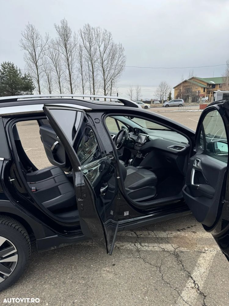 Peugeot 2008 PureTech 110 Stop&Start Allure - 24