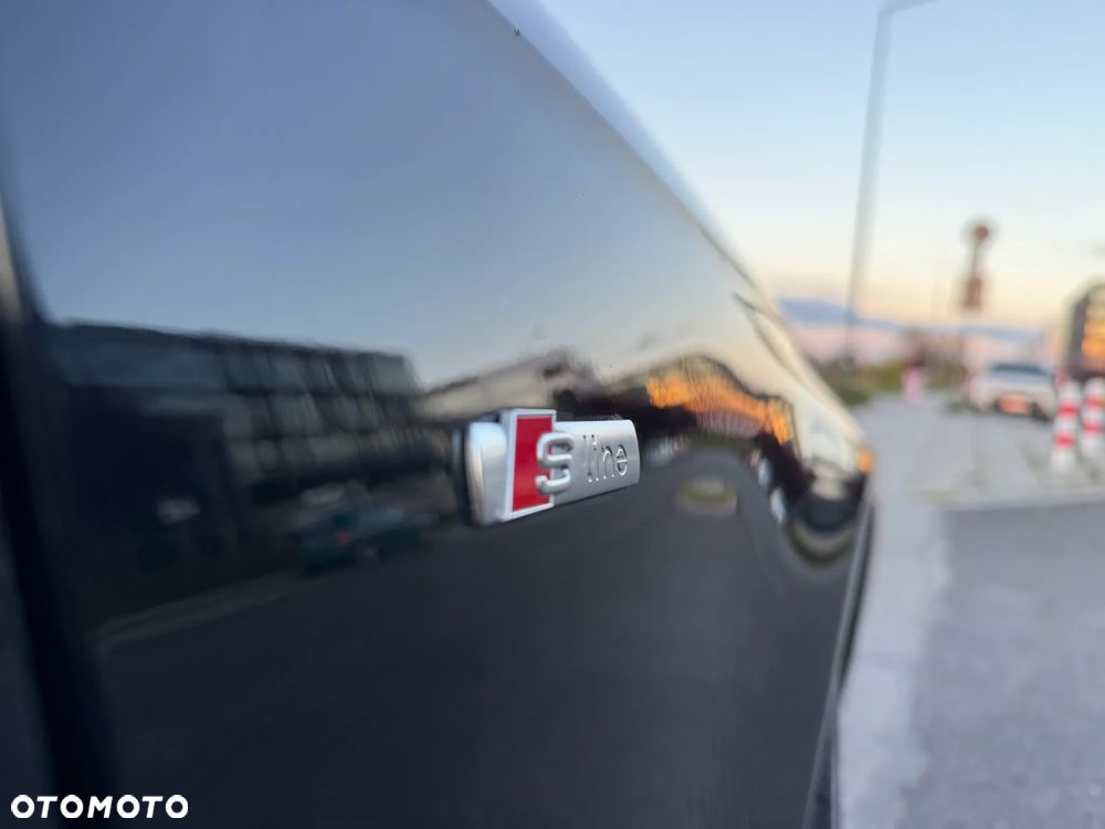 Audi A4 Limousine 1.8 TFSI S line Sportpaket - 10