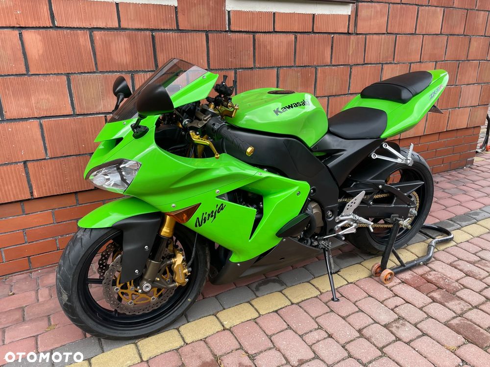 Kawasaki ZXR - 3