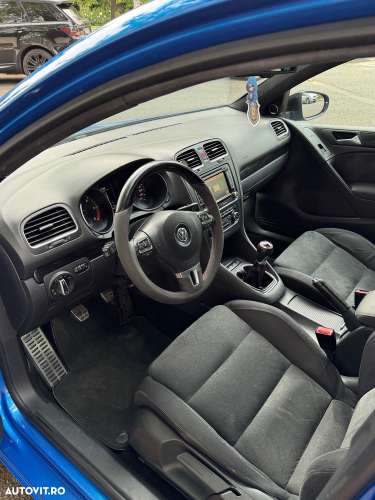Volkswagen Golf 2.0 TDI Highline - 8