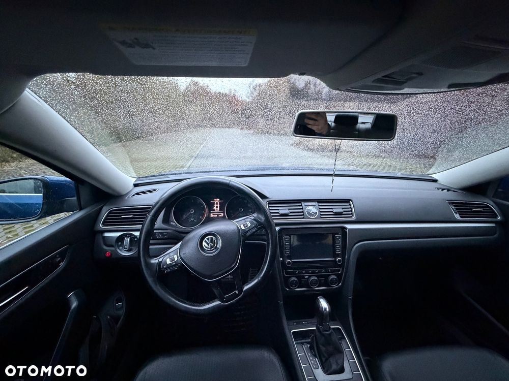 Volkswagen Passat 1.8 TSI (BlueMotion Technology) DSG Highline - 12