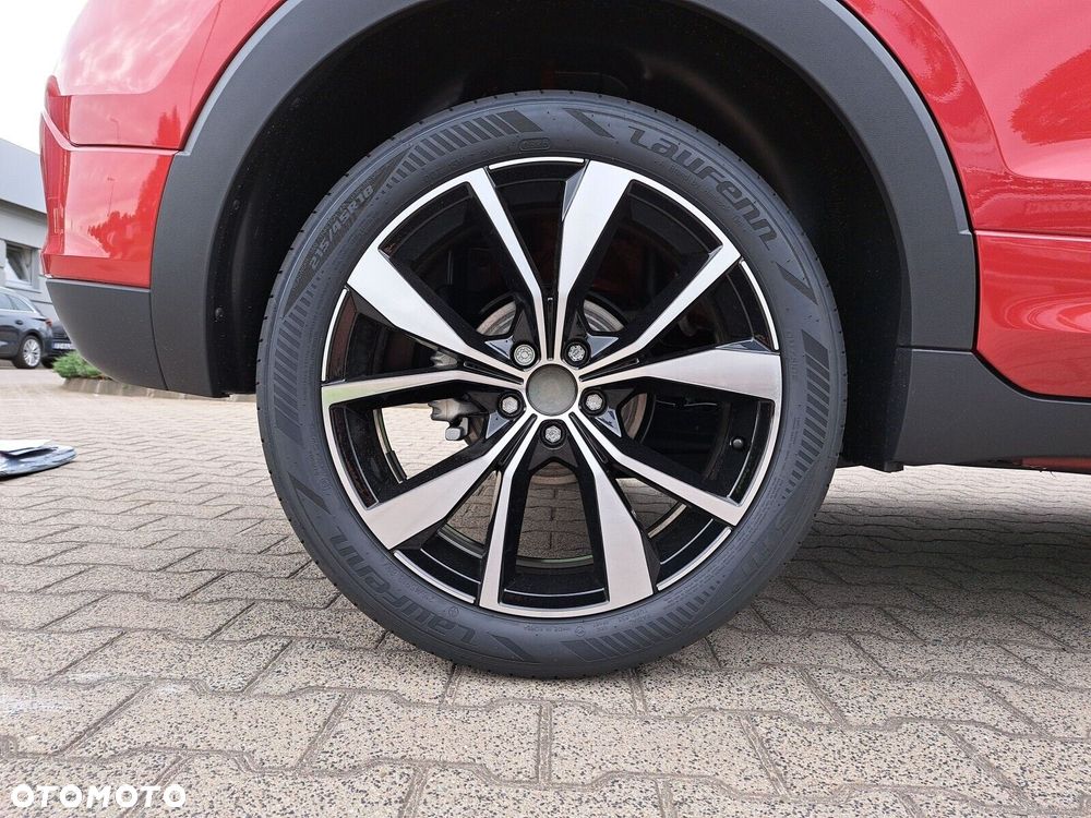 Volkswagen T-Cross - 19