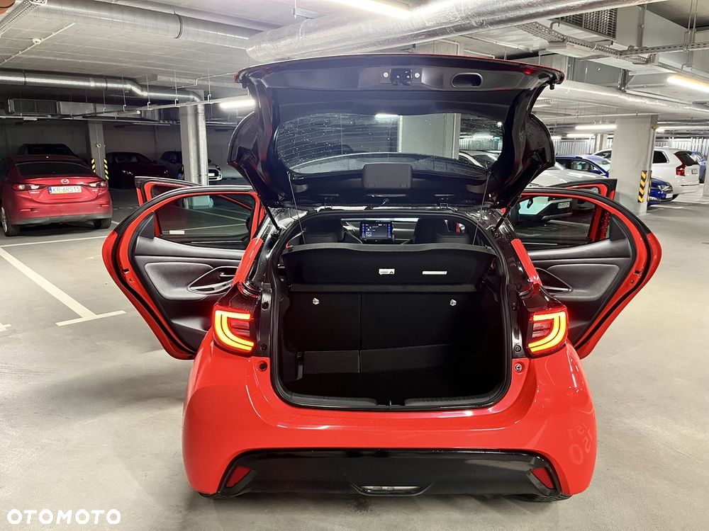 Toyota Yaris - 31
