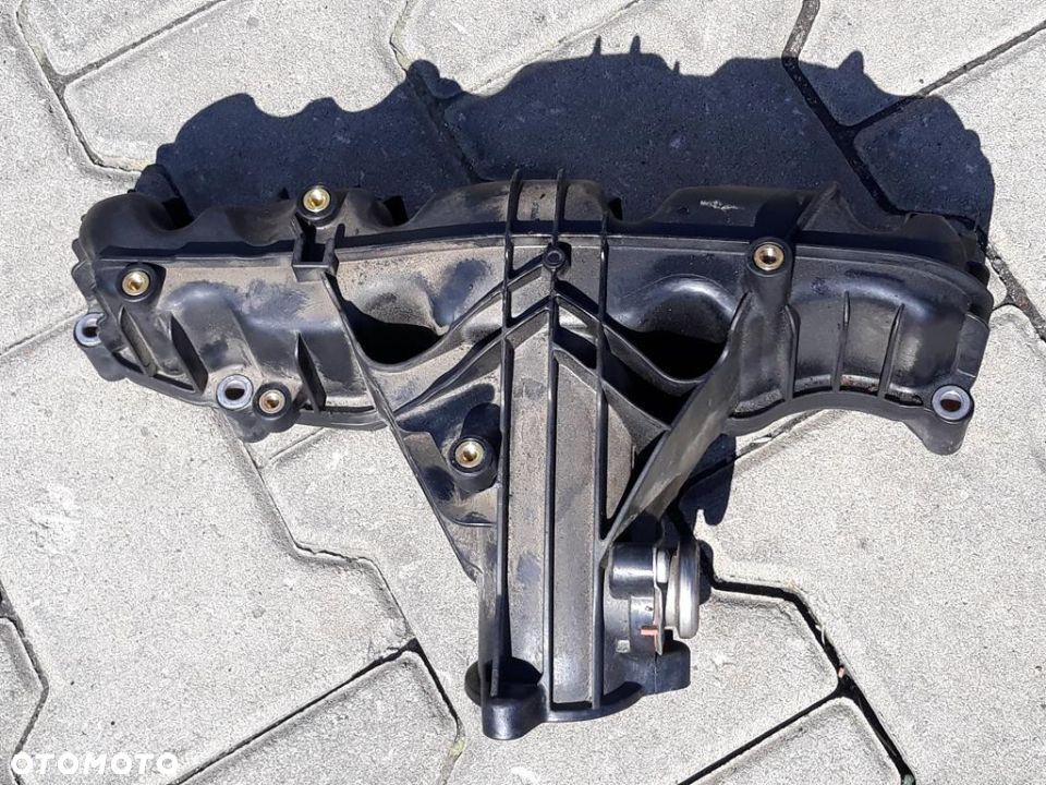 KOLEKTOR SSĄCY 2.0 TDI CR CFF VW TIGUAN PASSAT B7 03L129711AM - 2