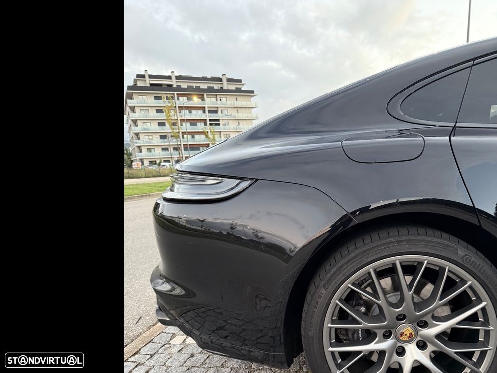 Porsche Panamera 4 E-Hybrid Platinum Edition - 5