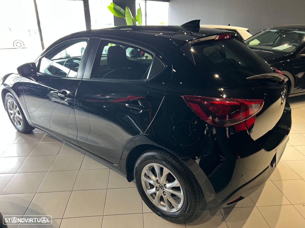 Mazda 2 1.5 Sky.Evolve - 7