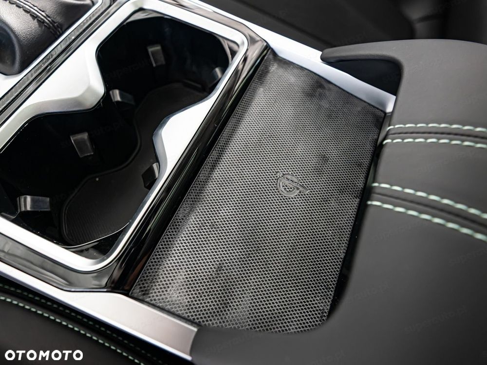 JAC J7 Plus CVT - 15