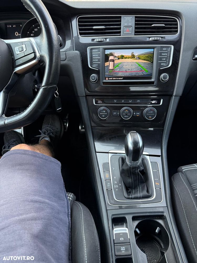 Volkswagen Golf 2.0 TDI DPF BMT DSG GTD - 16