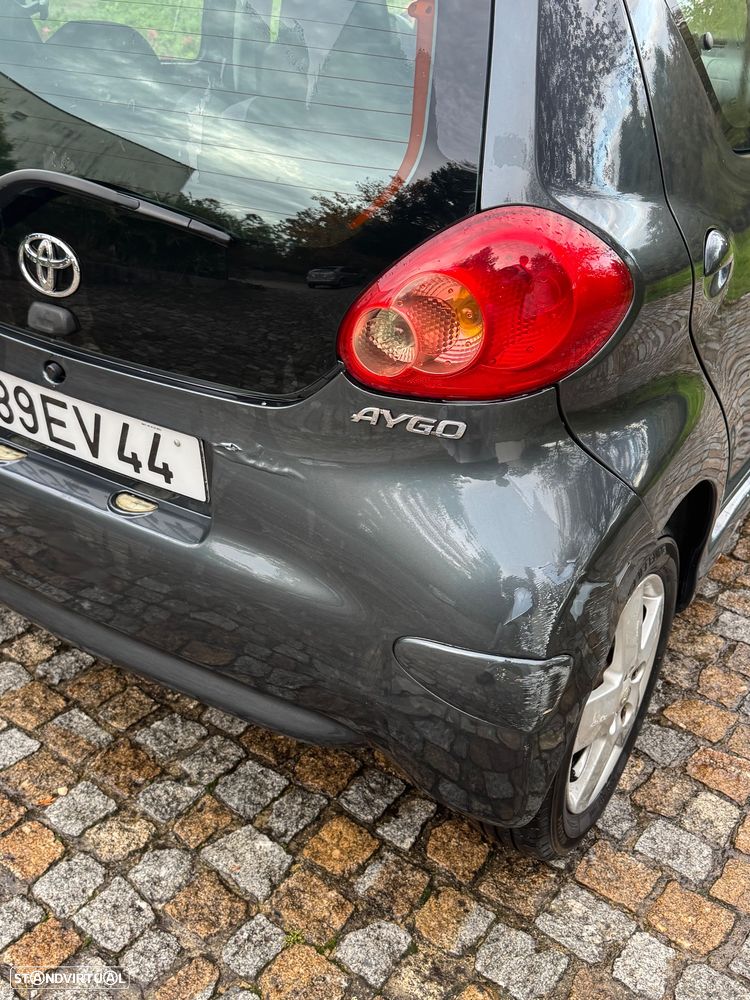 Toyota Aygo - 5