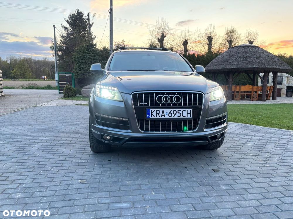 Audi Q7 3.0 TFSI Quattro Tiptronic - 9