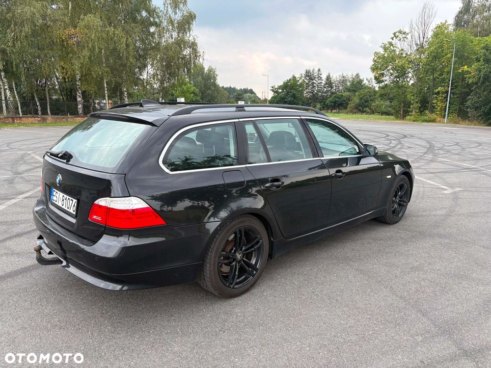 BMW Seria 5 520d Edition Exclusive - 7