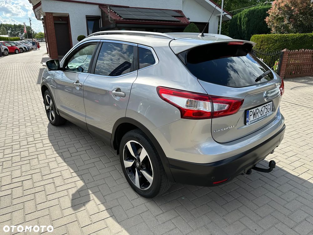 Nissan Qashqai - 4