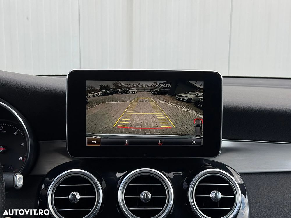 Mercedes-Benz GLC 250 d 4MATIC 9G-TRONIC AMG Line - 24