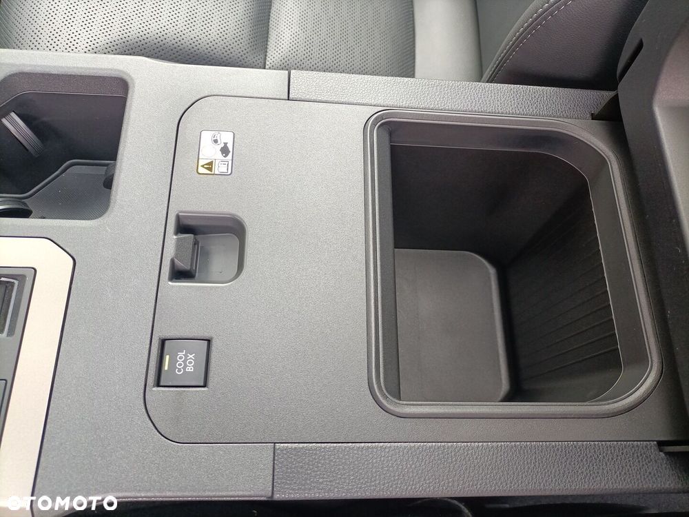 Toyota Land Cruiser LC 2.8 D-4D First Edition - 25