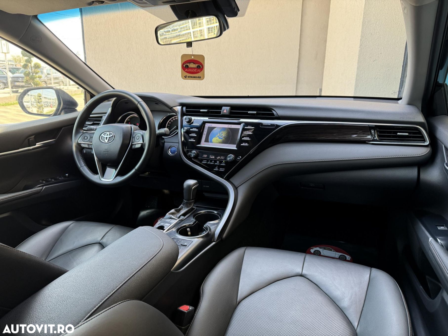 Toyota Camry - 7