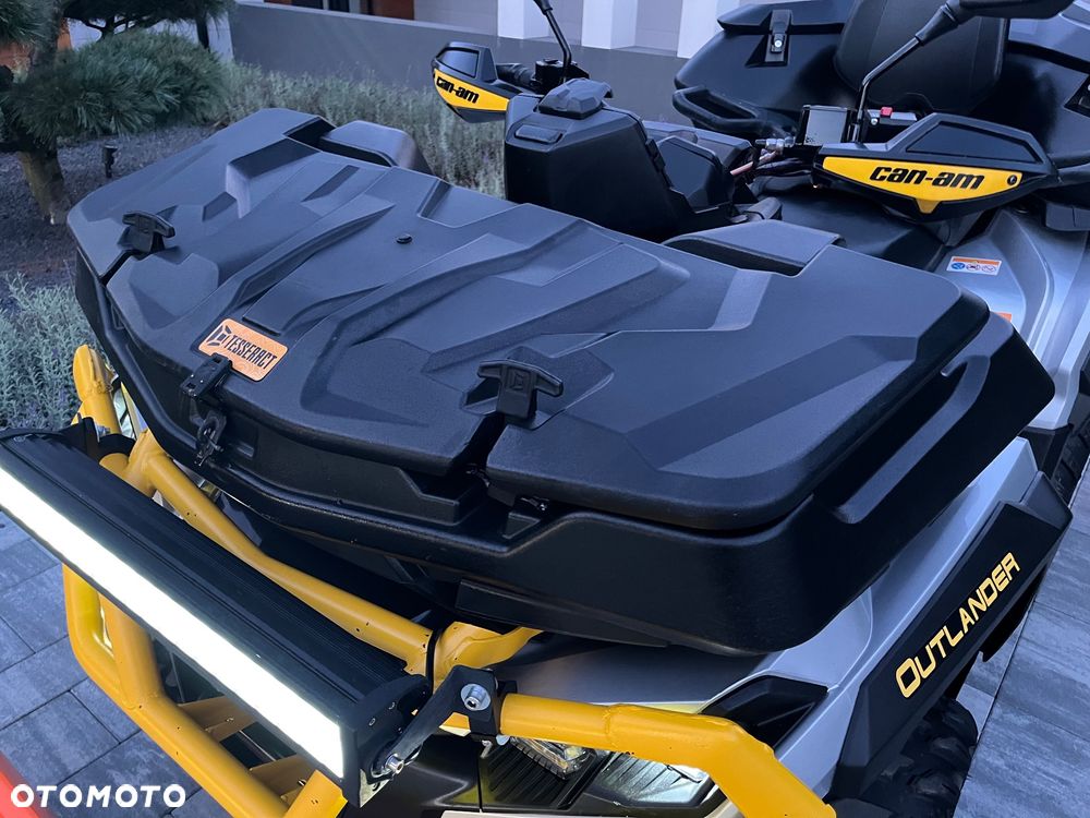 Can-Am Outlander Max - 10