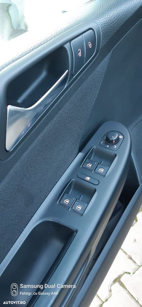 Volkswagen Passat - 10