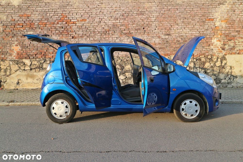 Chevrolet Spark 1.0 Base - 11