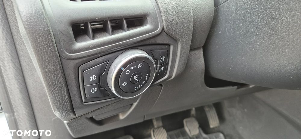 Ford Focus 1.5 EcoBoost SYNC Edition ASS - 20