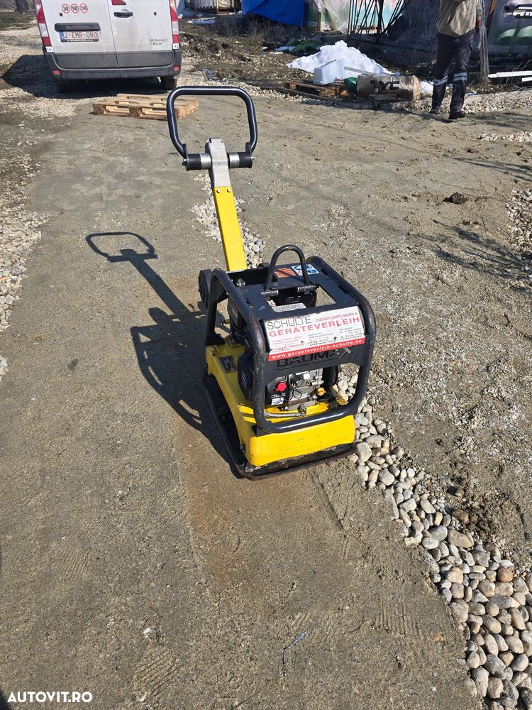 Alta Placa compactoare reversibila Baumax HPV 27/43, 149 kg - 2