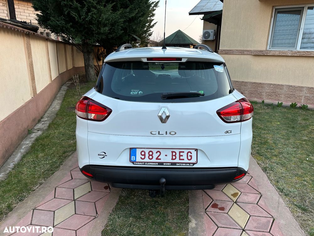Renault Clio - 19