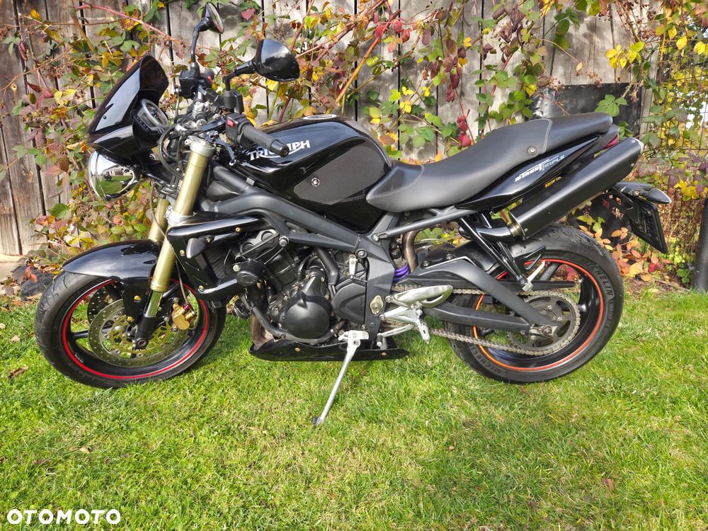 Triumph Street Triple - 4