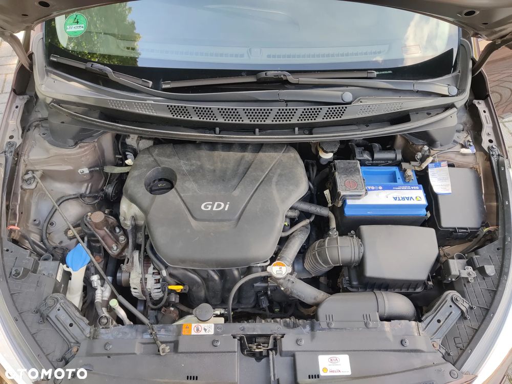 Kia Ceed 1.6 GDI DCT Platinum Edition - 32