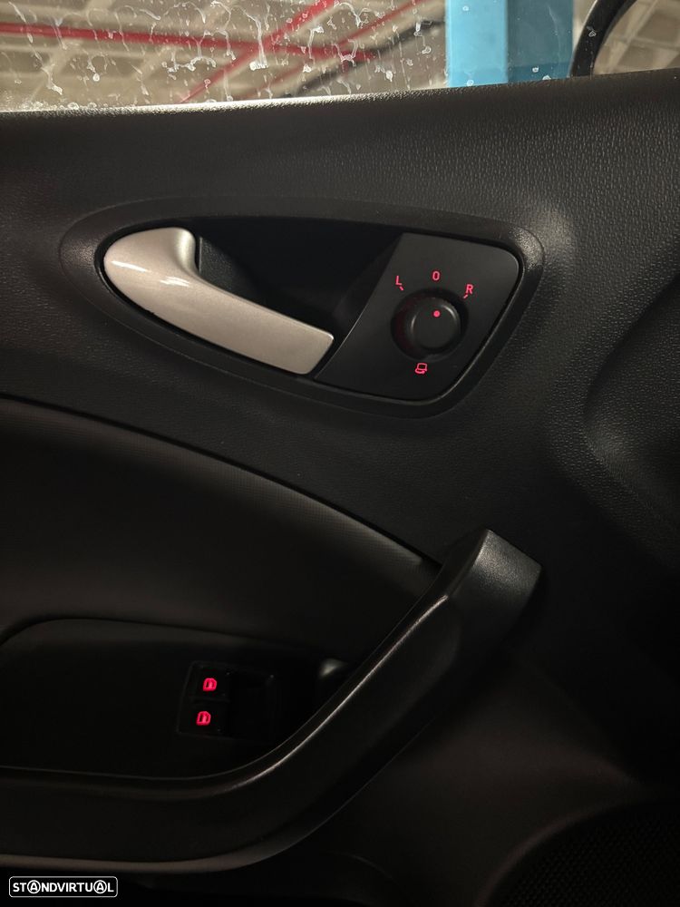 SEAT Ibiza SC 1.4 16V Sport - 5