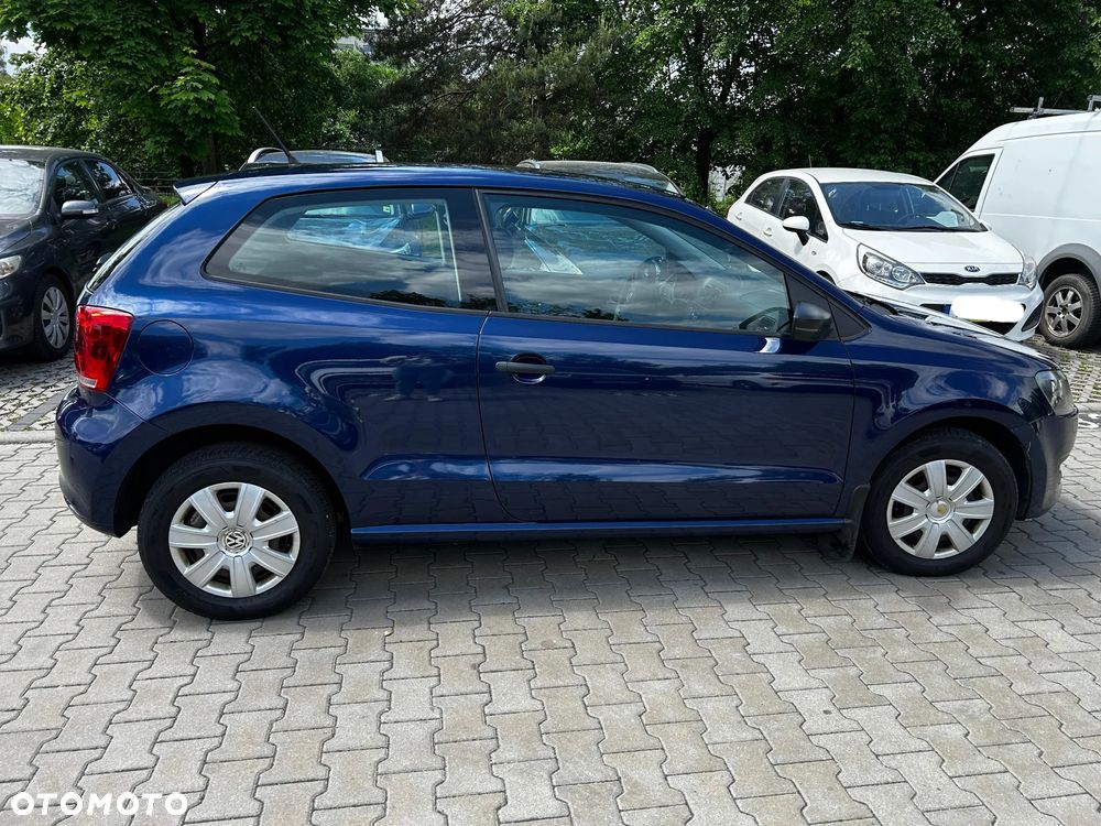 Volkswagen Polo 1.4 FSI Trendline - 4