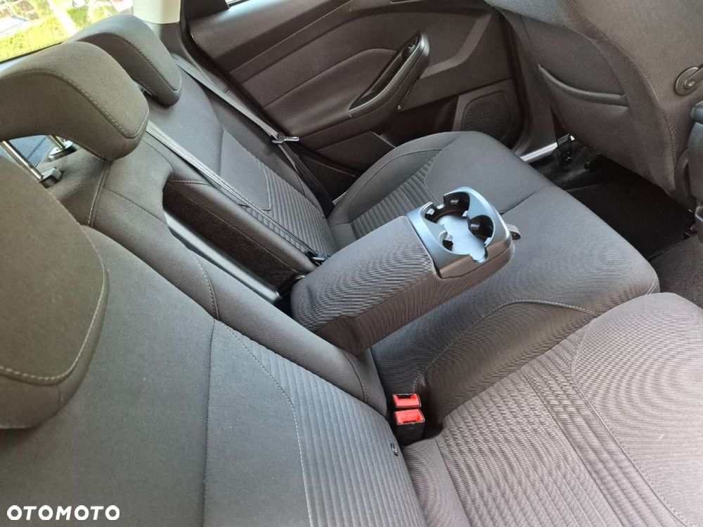 Ford Focus - 29