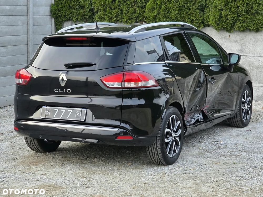 Renault Clio - 27