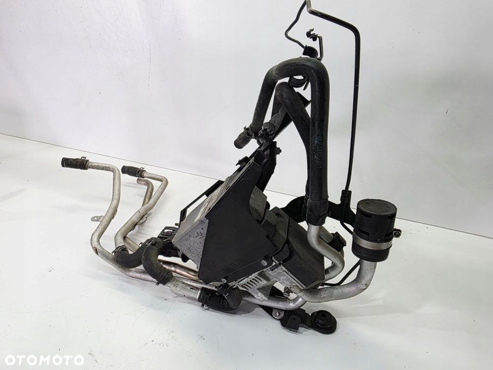 WEBASTO MOKRE DOGRZEWACZ AUDI Q7 4L 4L0815071D - 2