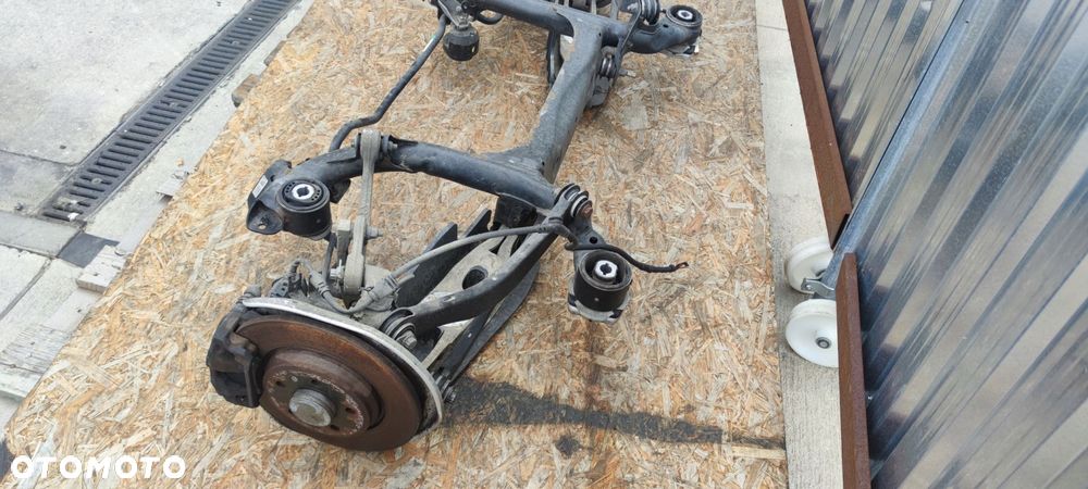 SANKI WÓZEK TYŁ AUDI A4 B9 A5 8W0505235AE *2 - 10