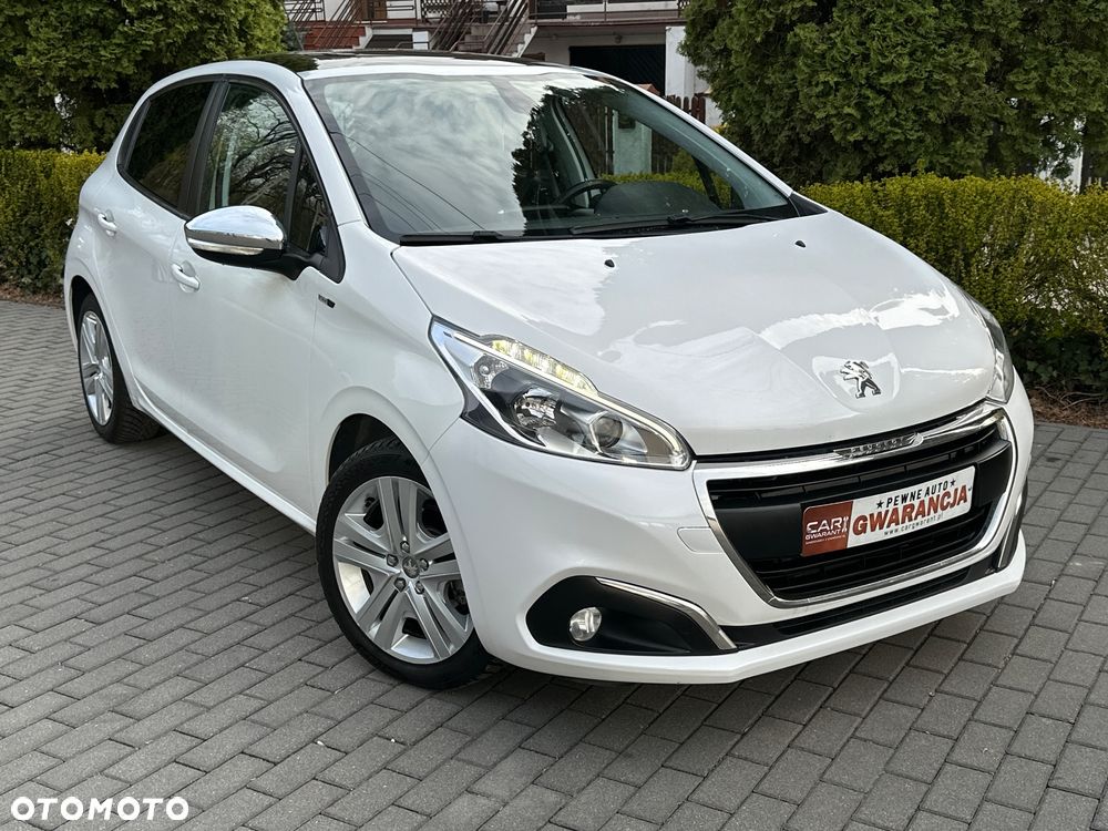 Peugeot 208 - 22