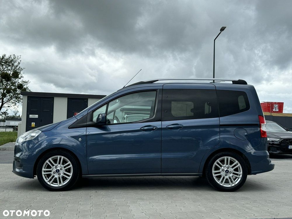 Ford Tourneo Courier - 6