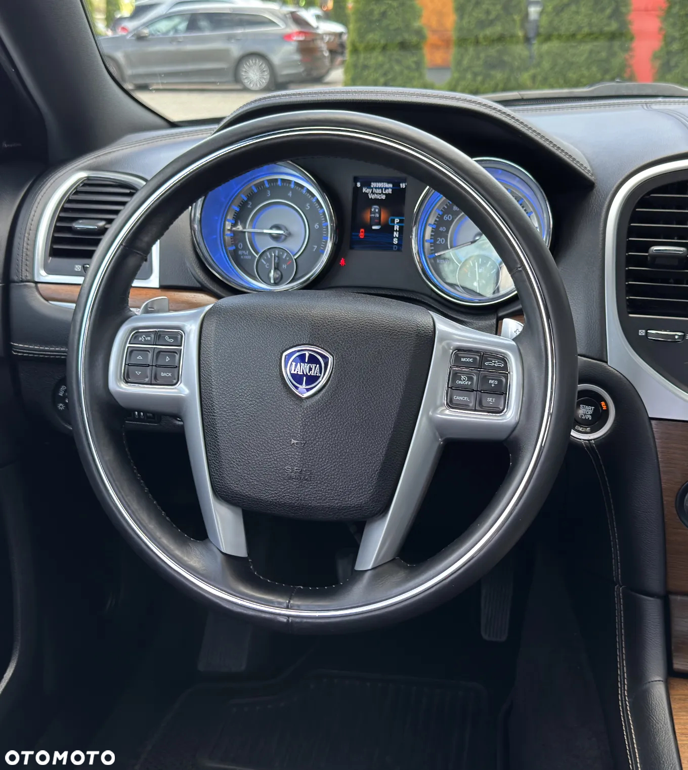 Lancia Thema 3.6 Executive AWD - 34