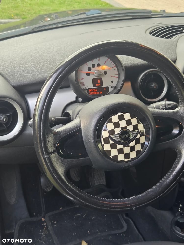 MINI ONE D - 6