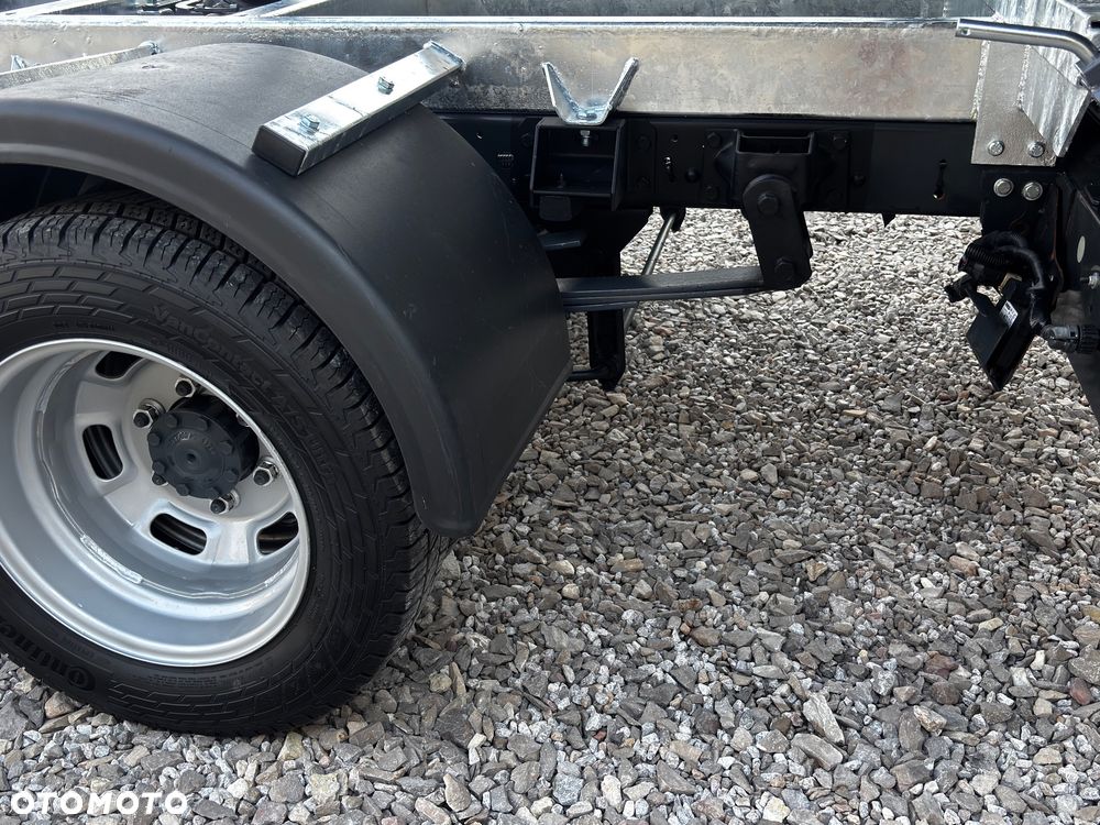 Iveco Daily - 18