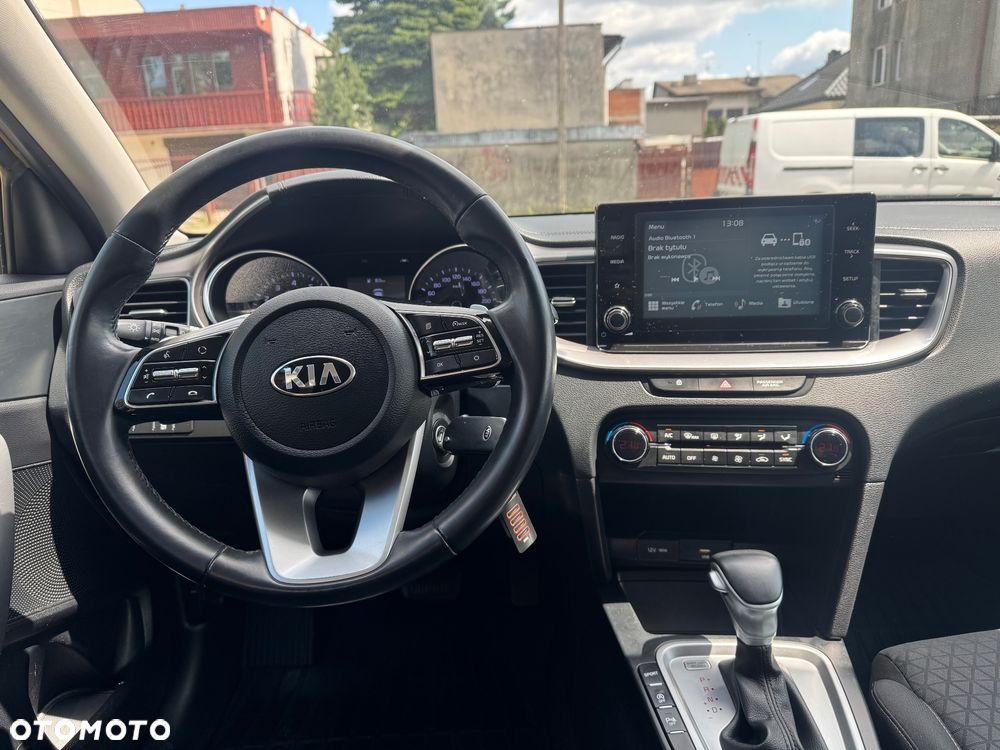Kia XCeed 1.4 T-GDI L DCT - 11