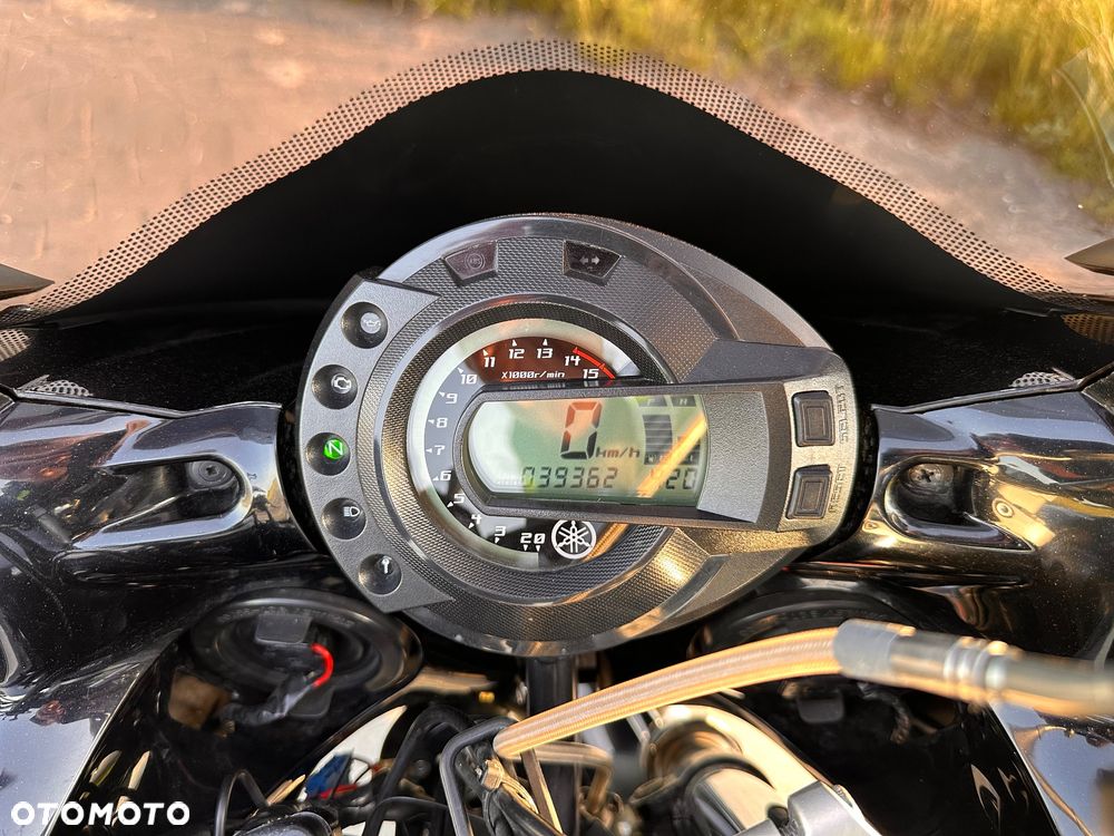 Yamaha FZ6 - 13