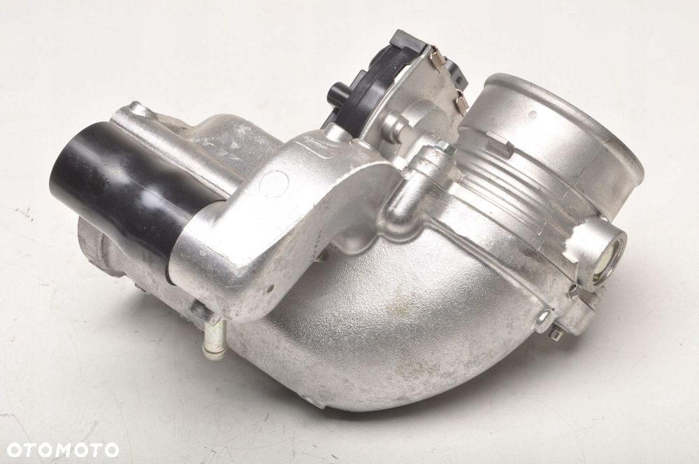 NISSAN X-TRAIL IV T33 1.5 e-POWER PRZEPUSTNICA KRÓCIEC RMA60-71 23R - 2