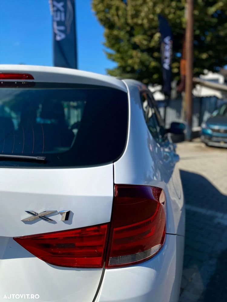 BMW X1 xDrive18d - 9